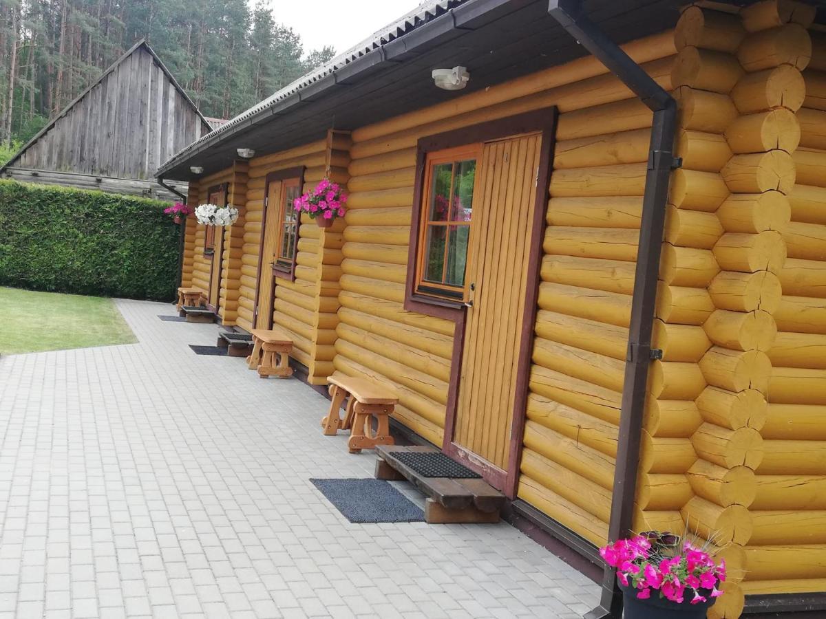 Karolio Sodyba Paluseje Zewnętrze zdjęcie